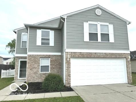 3127 Black Forest Lane Indianapolis IN 46239