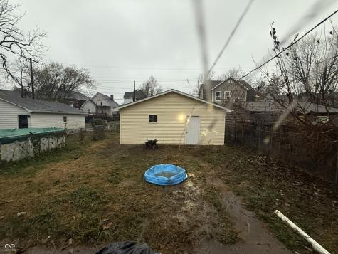 1205 S 8th Street Terre Haute IN 47802