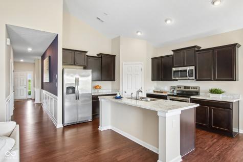 1423 Bigleaf Drive Sheridan IN 46069