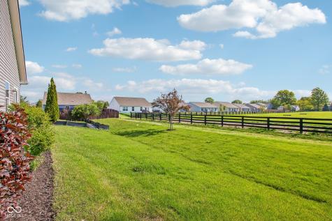 1423 Bigleaf Drive Sheridan IN 46069