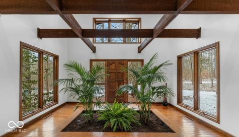 721 N 675 W Columbus IN 47201