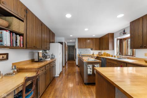 721 N 675 W Columbus IN 47201