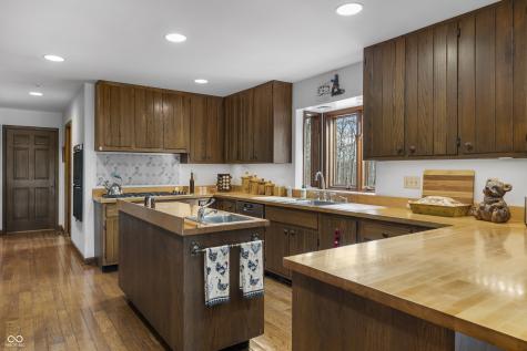 721 N 675 W Columbus IN 47201