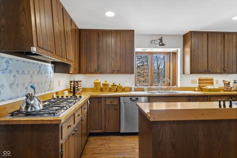 721 N 675 W Columbus IN 47201