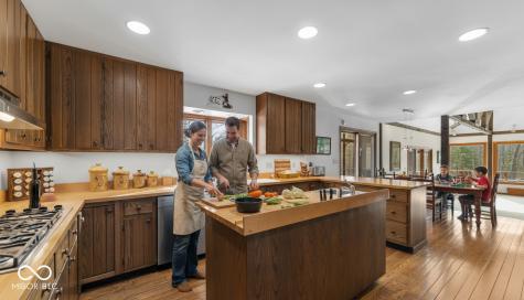 721 N 675 W Columbus IN 47201