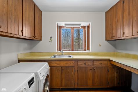 721 N 675 W Columbus IN 47201