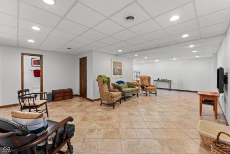 721 N 675 W Columbus IN 47201