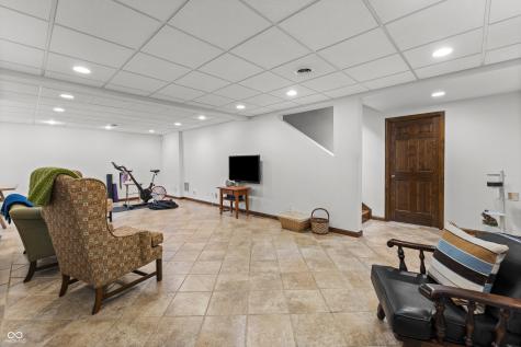 721 N 675 W Columbus IN 47201