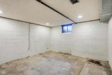 3905 Shelbyville Road Indianapolis IN 46237