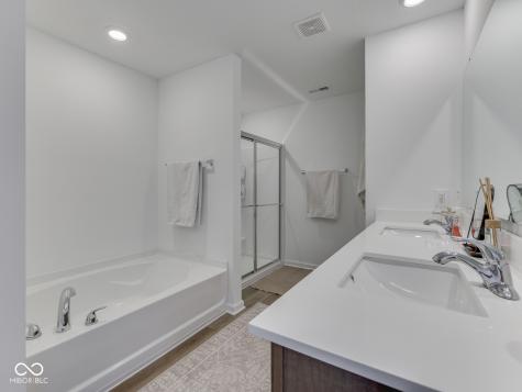 5691 Volanti Way Greenwood IN 46143