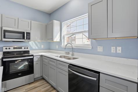 1071 Hazelwood Drive Greenwood IN 46143