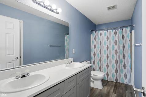 1071 Hazelwood Drive Greenwood IN 46143