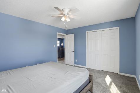 1071 Hazelwood Drive Greenwood IN 46143