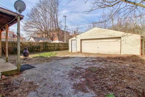 18 N Hawthorne Lane Indianapolis IN 46219