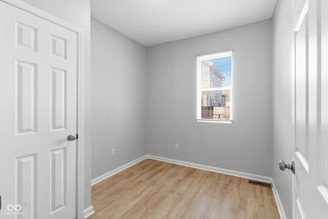 1338 Barth Avenue Indianapolis IN 46203