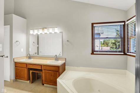 9405 Champton Drive Indianapolis IN 46256