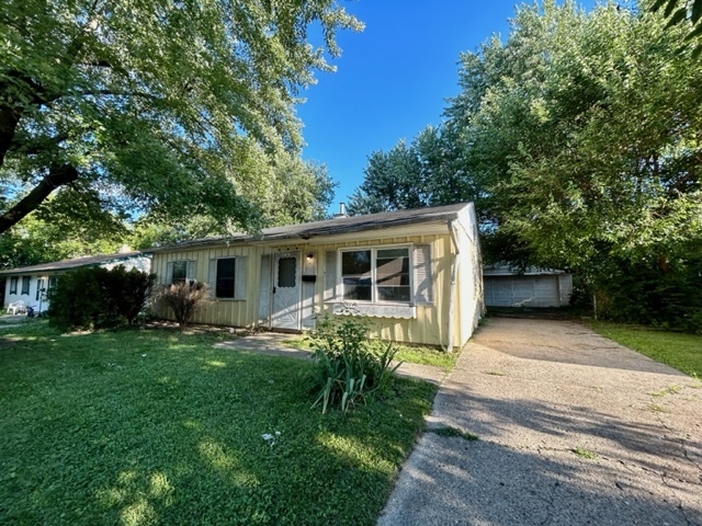 9707 E 39th Street Indianapolis IN 46235