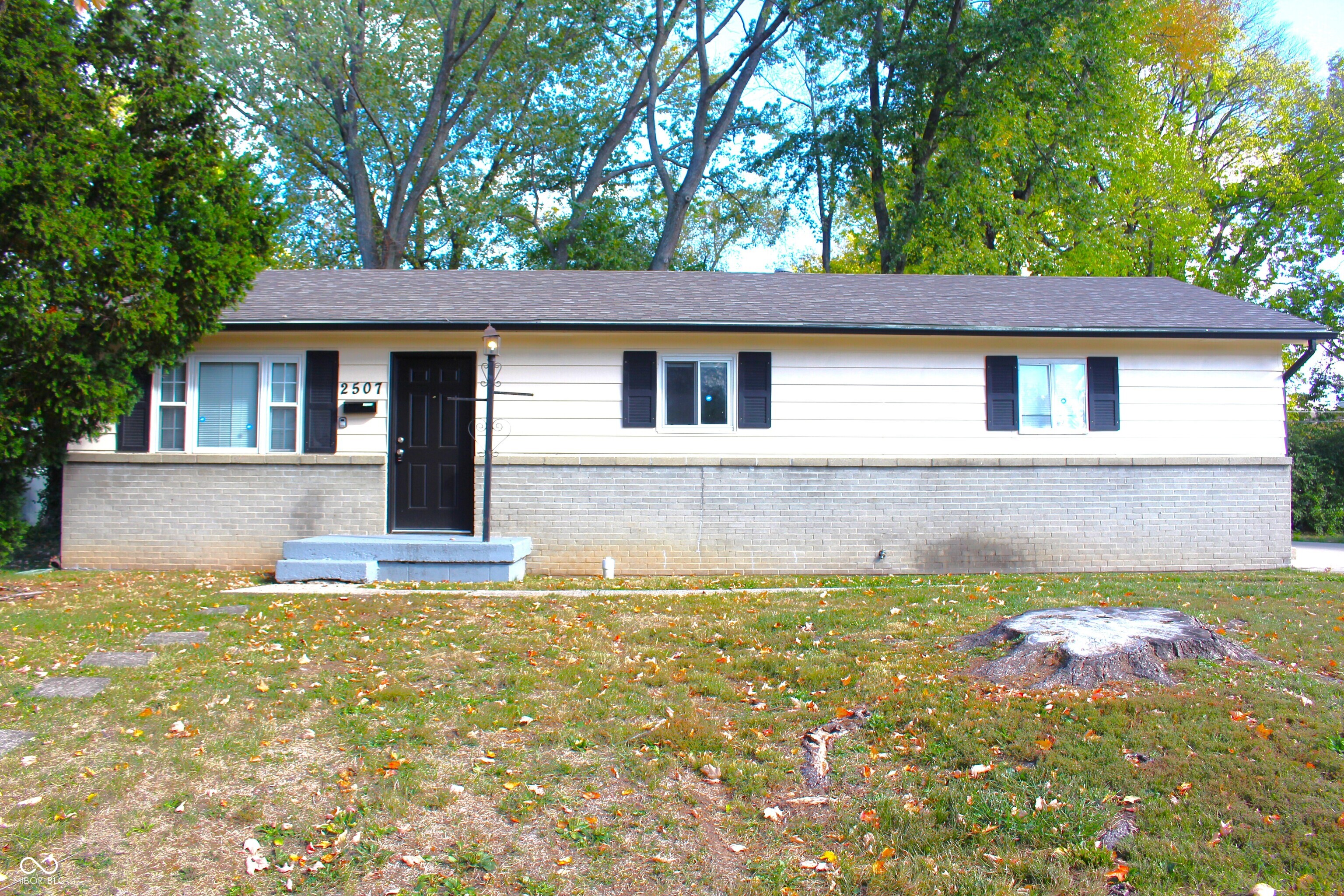 2507 Winfield Avenue Indianapolis IN 46222