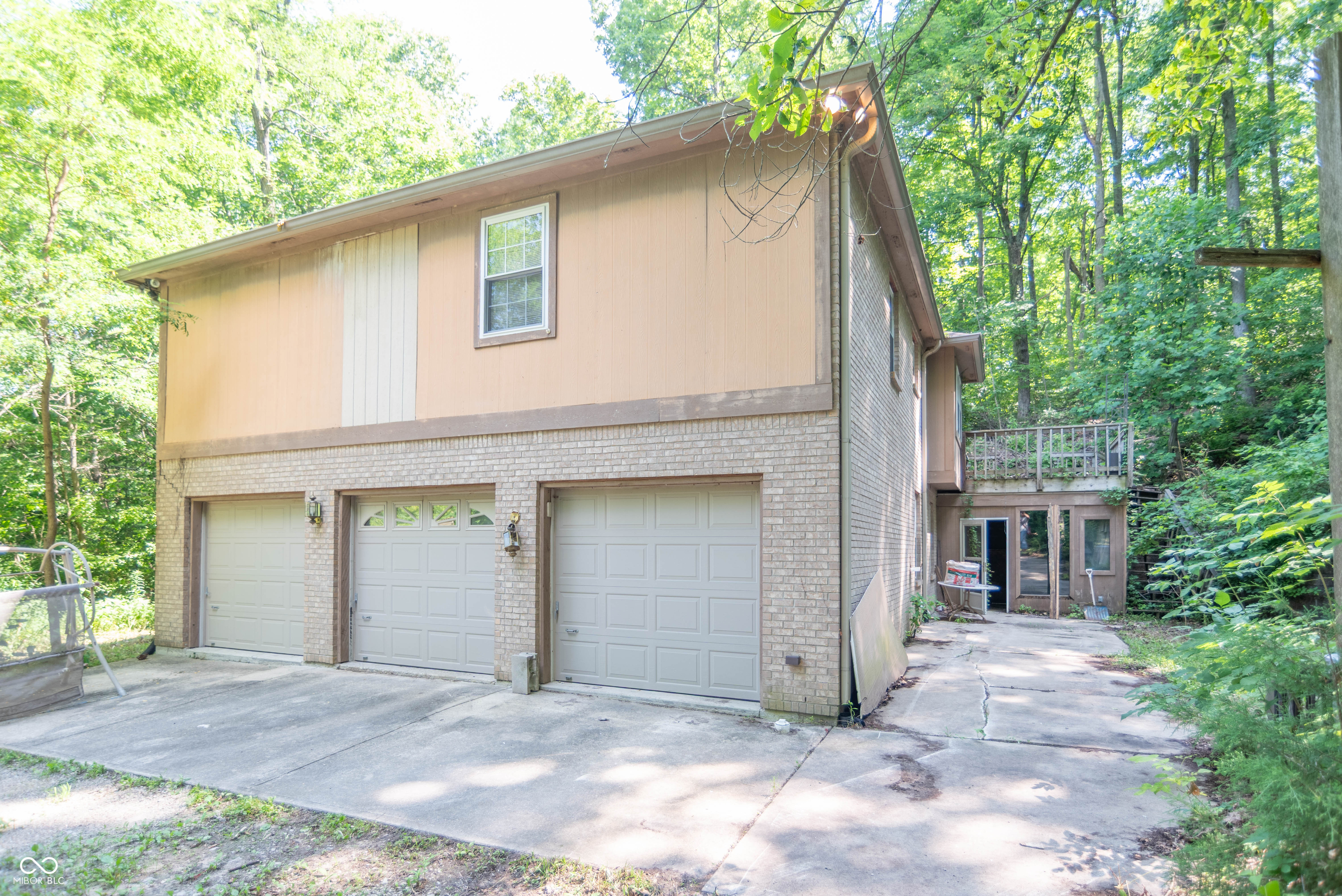 7303 W Division Road Bargersville IN 46106