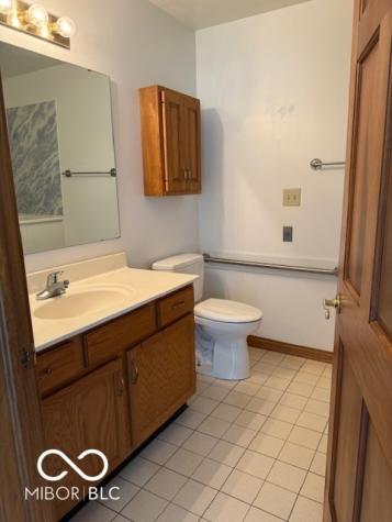 1338 Swan Drive Franklin IN 46131