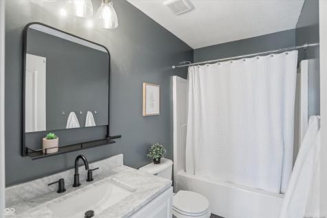 1446 Esprit Drive Carmel IN 46074