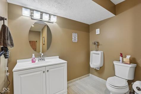 4426 Hickory Grove Boulevard Greenwood IN 46143