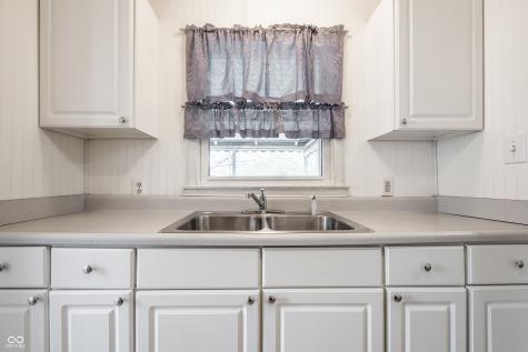 419 Berkley Road Indianapolis IN 46208