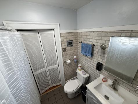 2515 S New Jersey Street Indianapolis IN 46225