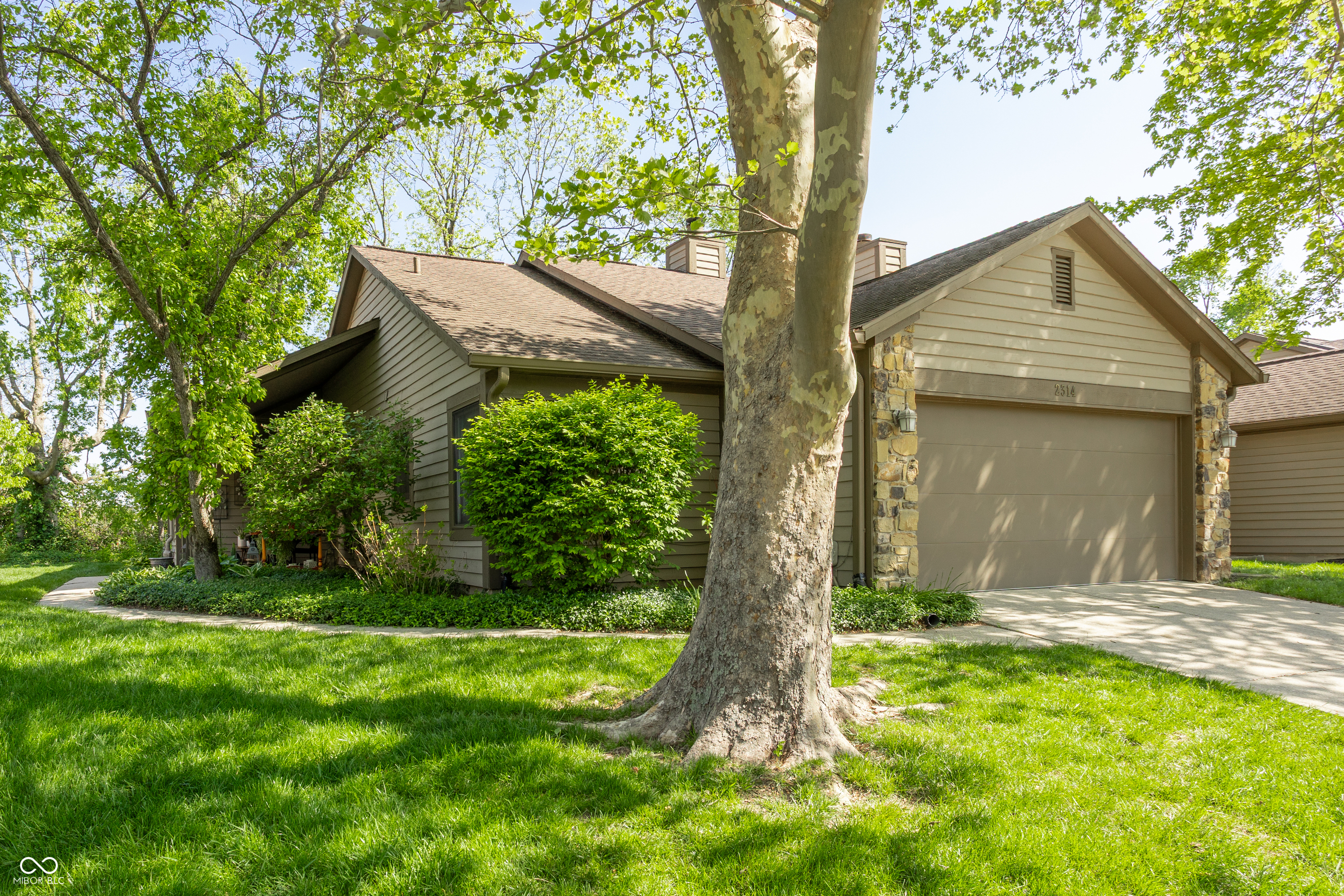 2314 Calaveras Way Indianapolis IN 46240