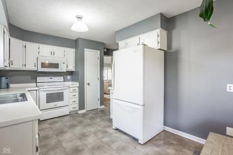 2314 Calaveras Way Indianapolis IN 46240