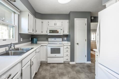 2314 Calaveras Way Indianapolis IN 46240