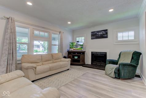 131 N Bosart Avenue Indianapolis IN 46201