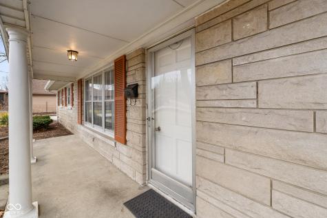 2215 Albany Street Beech Grove IN 46107