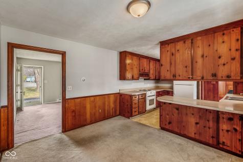 2215 Albany Street Beech Grove IN 46107