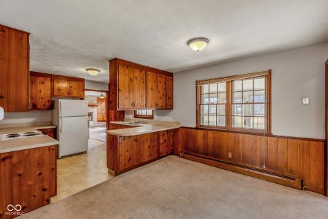 2215 Albany Street Beech Grove IN 46107