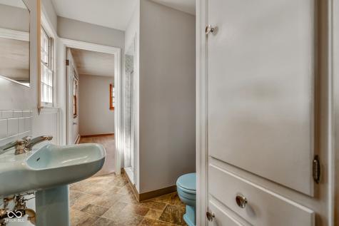 2215 Albany Street Beech Grove IN 46107