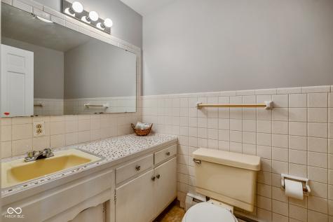 2215 Albany Street Beech Grove IN 46107