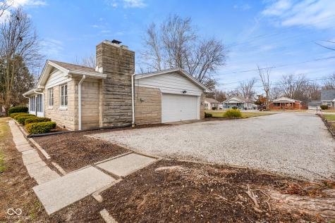 2215 Albany Street Beech Grove IN 46107