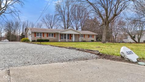 2215 Albany Street Beech Grove IN 46107