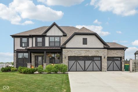5423 Peachtree Road Zionsville IN 46077