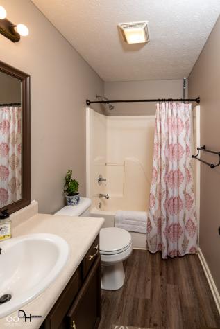 5423 Great Woods Drive Indianapolis IN 46224