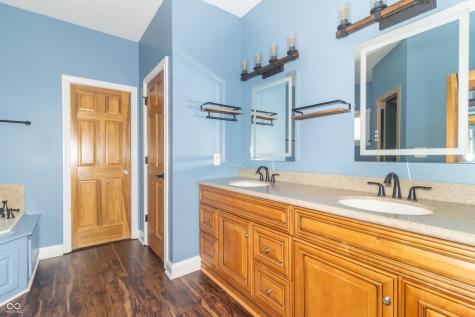 1715 E Twin Oak Boulevard Greenfield IN 46140