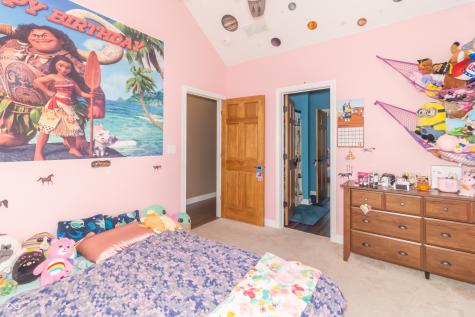 1715 E Twin Oak Boulevard Greenfield IN 46140