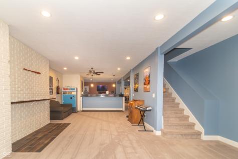 1715 E Twin Oak Boulevard Greenfield IN 46140