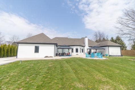 1715 E Twin Oak Boulevard Greenfield IN 46140