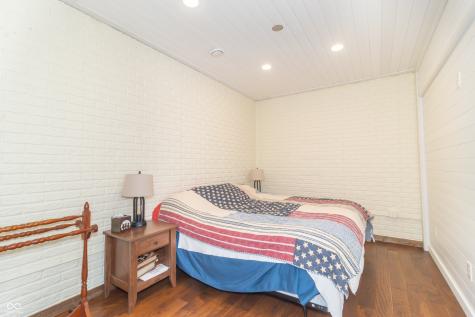 1715 E Twin Oak Boulevard Greenfield IN 46140