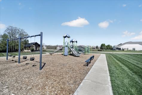 4984 Amber Crest Drive Brownsburg IN 46112