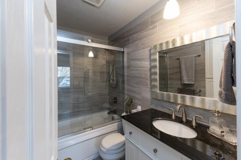 567 Shortleaf Drive Avon IN 46123