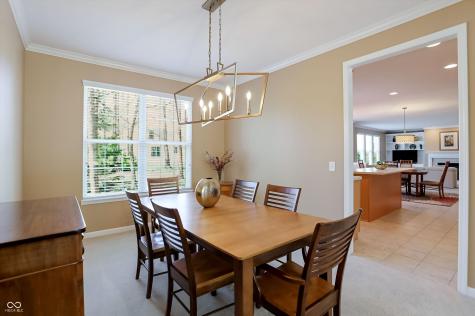 6834 Woodhaven Place Zionsville IN 46077