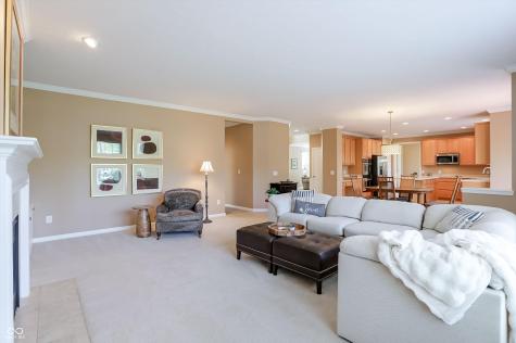 6834 Woodhaven Place Zionsville IN 46077